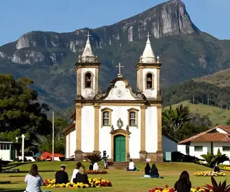 Explorando o Roteiro Religioso de Lages: Uma Viagem de Fé Explorando o Roteiro Religioso de Lages: Uma Viagem de Fé